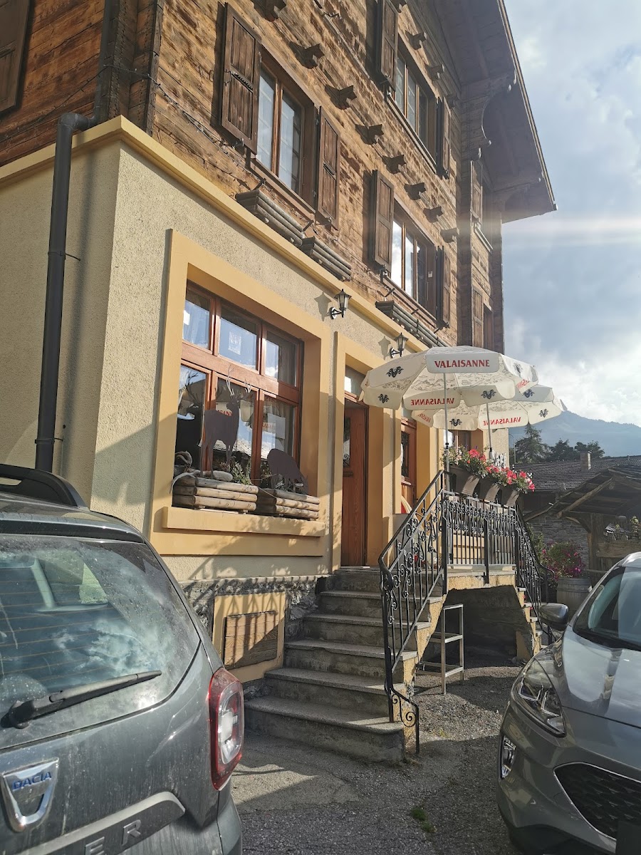 Café Bon Vin Photos 2